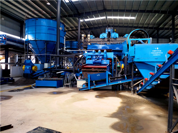 隆中洗沙機<a href=http://m.hostpanda.cn/tags/xishahuishouji target=_blank class=infotextkey><a href=//tags/xishahuishouji target=_blank class=infotextkey>細沙回收機</a></a>04.jpg