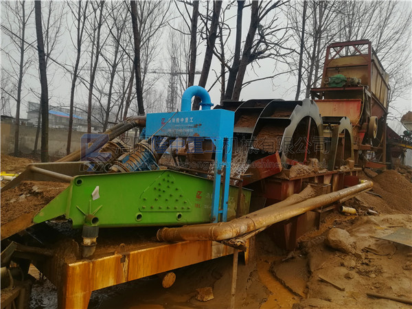 山東棗莊-<a href=http://m.hostpanda.cn/tags/xishahuishouji target=_blank class=infotextkey><a href=//tags/xishahuishouji target=_blank class=infotextkey>細沙回收機</a></a>現場54.jpg