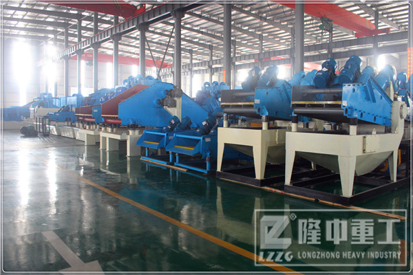 隆中<a href=http://m.hostpanda.cn/tags/xishahuishouji target=_blank class=infotextkey><a href=//tags/xishahuishouji target=_blank class=infotextkey>細沙回收機</a></a>廠照片02.jpg